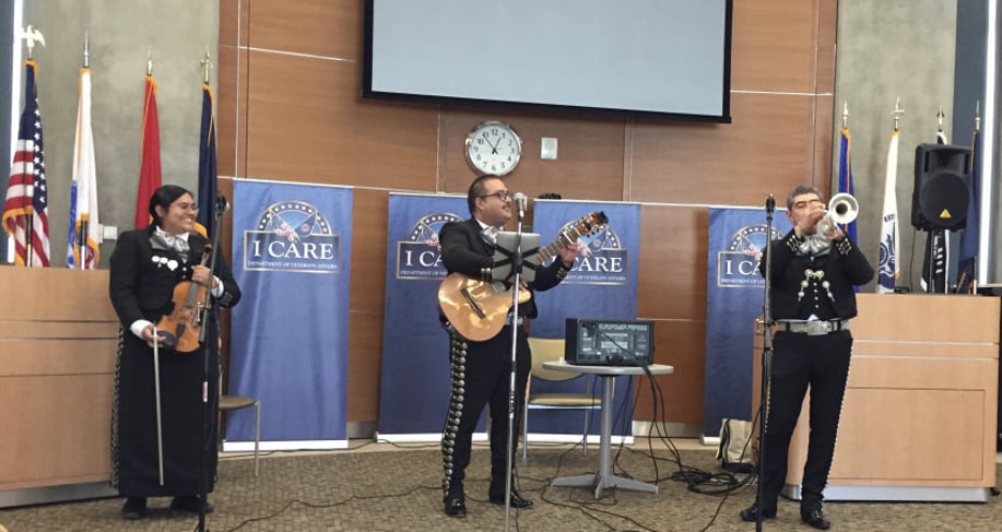 Gallery photo 23 of Mariachi Romanza