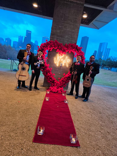 Gallery photo 1 of Mariachi Elegancia