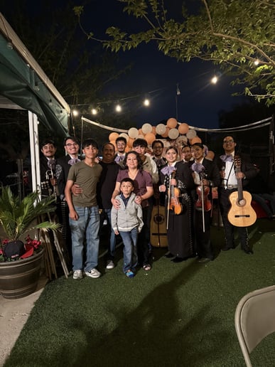 Gallery photo 2 of Mariachi Esperanza de Las Vegas