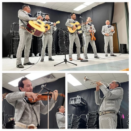 Gallery photo 6 of Mariachi Espuelas