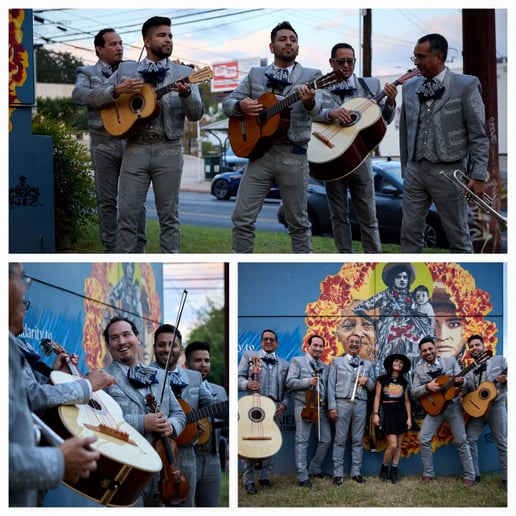 Gallery photo 1 of Mariachi Espuelas
