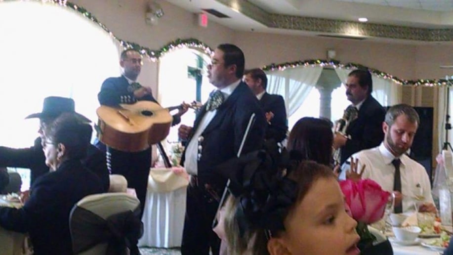 Gallery photo 15 of Mariachi Melodias De Mexico