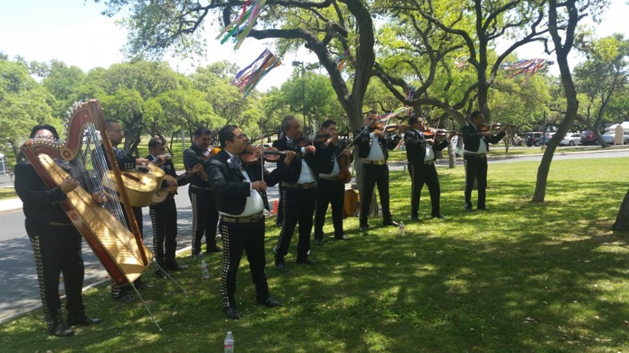 Gallery photo 21 of Mariachi Melodias De Mexico