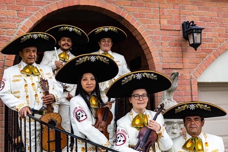 Gallery photo 4 of Mariachi Fuego