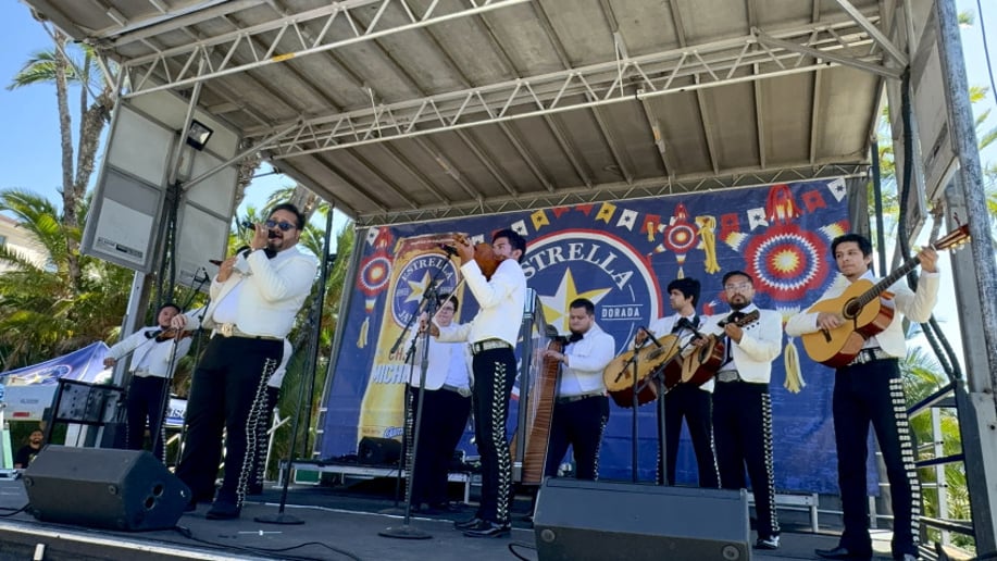 Gallery photo 5 of Mariachi Fuente Originado en San Diego