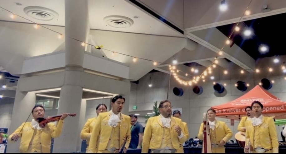Gallery photo 22 of Mariachi Fuente Originado en San Diego