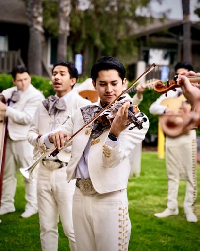 Gallery photo 26 of Mariachi Fuente Originado en San Diego