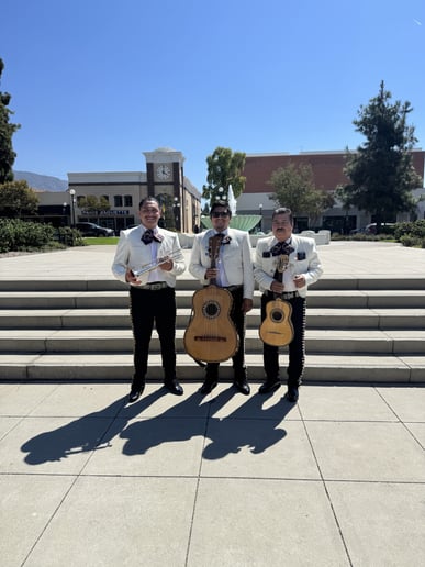 Gallery photo 3 of Mariachi Juvenil Atotonilco