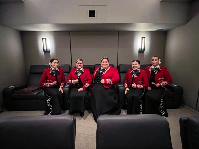 Gallery photo 8 of Mariachi Los Catrines