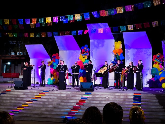 Gallery photo 7 of Mariachi Los Catrines