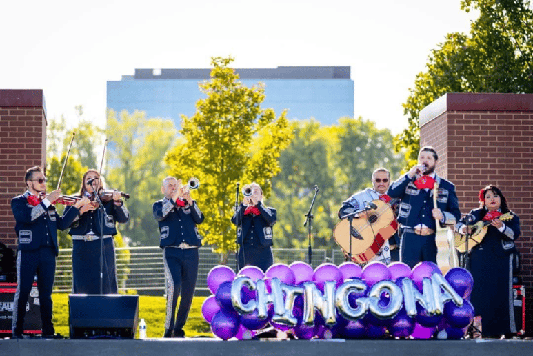 Gallery photo 6 of Mariachi Los Galleros