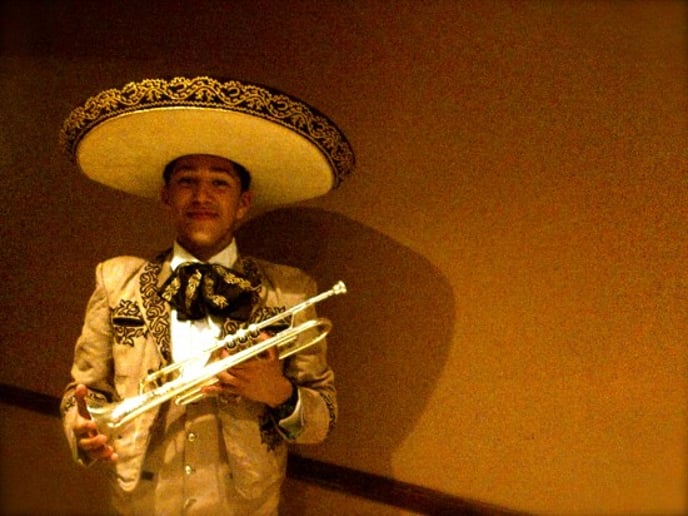 Gallery photo 5 of Mariachi Los Cazadores