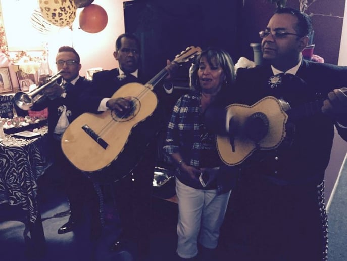 Gallery photo 19 of Mariachi  Los  Plateados