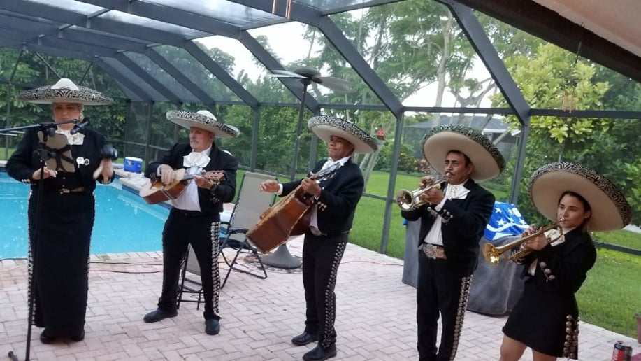 Gallery photo 3 of Mariachi Mexico 88 de