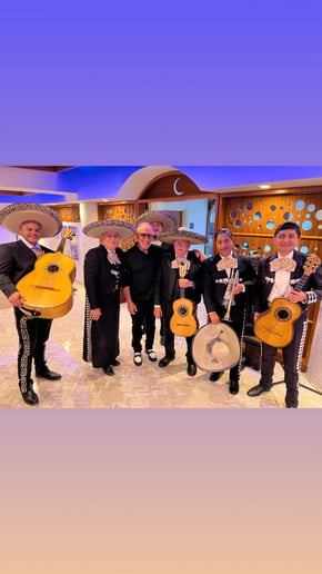Gallery photo 1 of Mariachi Mexico 88 de