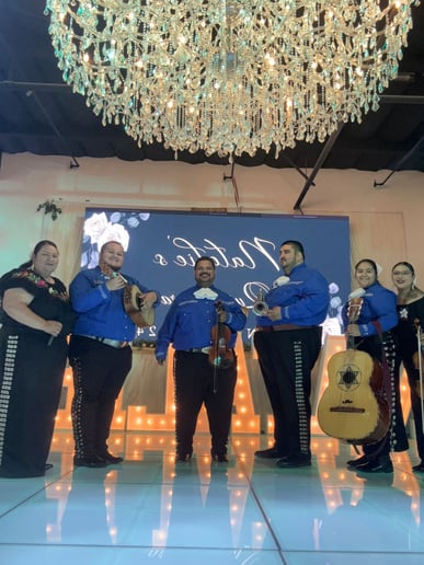 Gallery photo 15 of Mariachi Mi Mexico