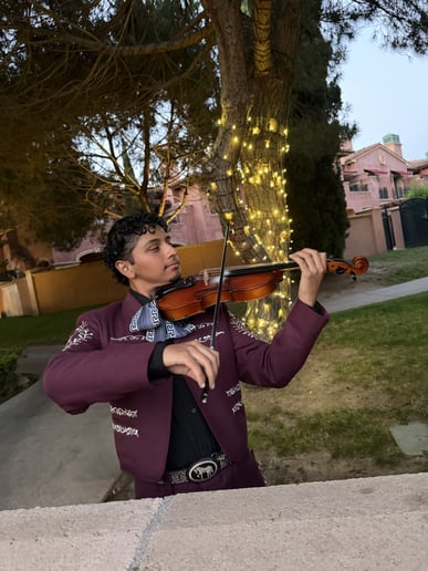 Gallery photo 15 of Mariachi Mi Mexico