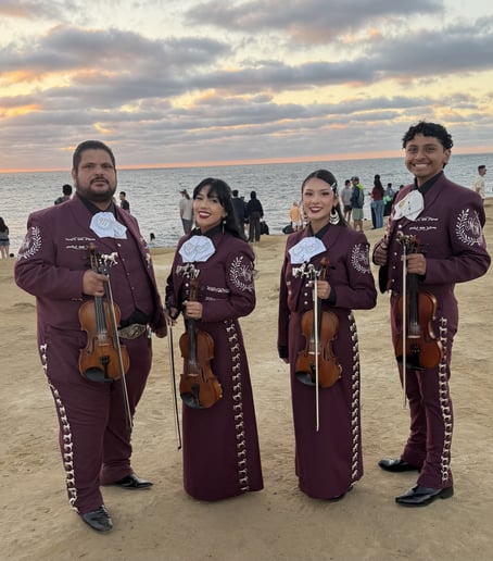 Gallery photo 17 of Mariachi Mi Mexico