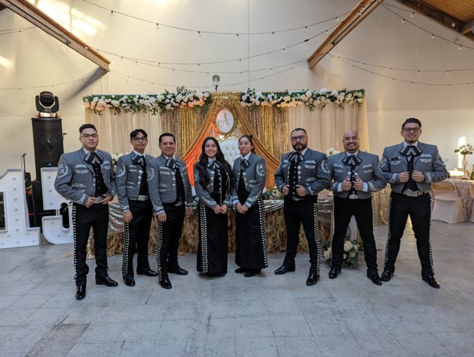 Gallery photo 9 of Mariachi Monarcas