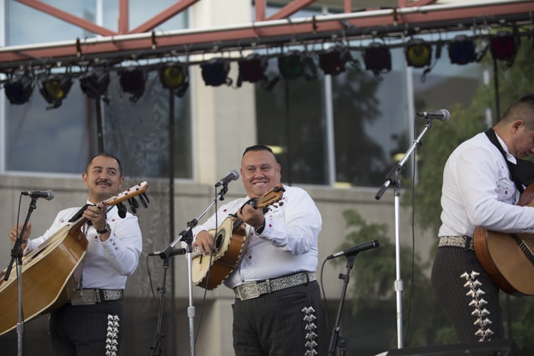 Gallery photo 7 of Mariachi Monumental De Mexico