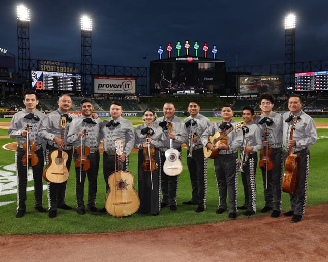 Gallery photo 4 of Mariachi Monumental De Mexico