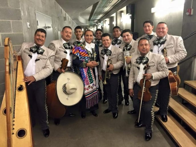 Gallery photo 8 of Mariachi Monumental De Mexico