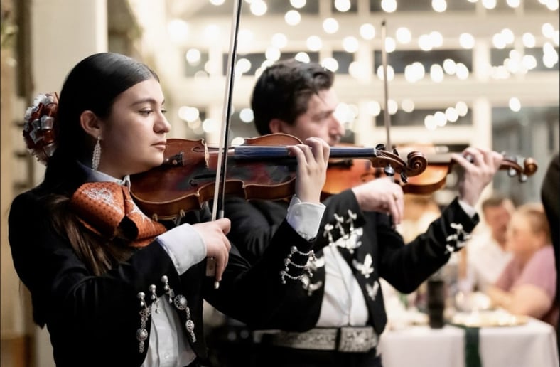 Gallery photo 11 of Mariachi Nuevo Amanecer