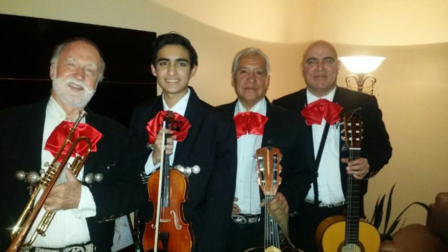Gallery photo 2 of Mariachi Nuevo Azteca