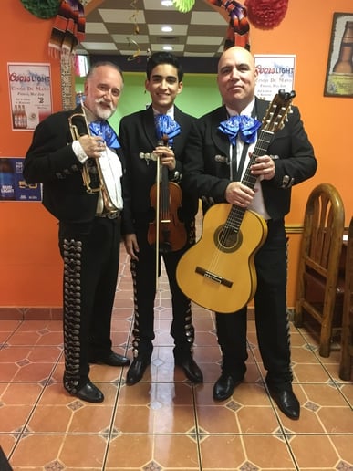 Gallery photo 3 of Mariachi Nuevo Azteca
