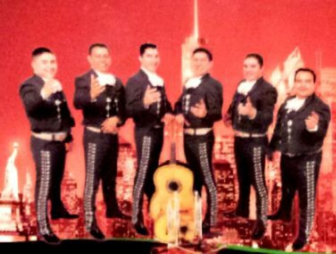 Gallery photo 3 of Mariachi Nuevo Mexico