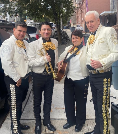 Gallery photo 7 of Mariachi Orión