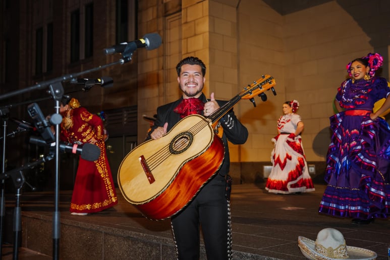 Gallery photo 2 of Mariachi Real de Alvarez