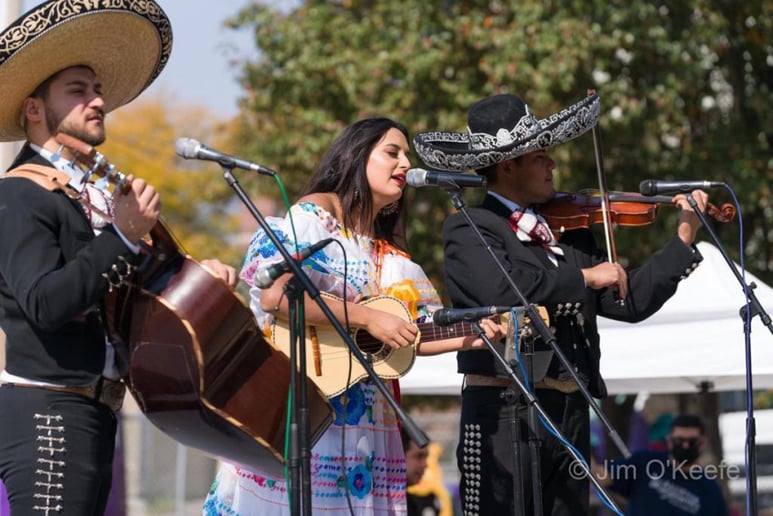 Gallery photo 2 of Mariachi Los Caballeros