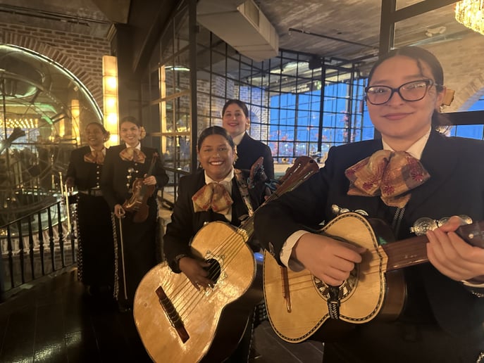 Gallery photo 3 of Mariachi Rosas de oro