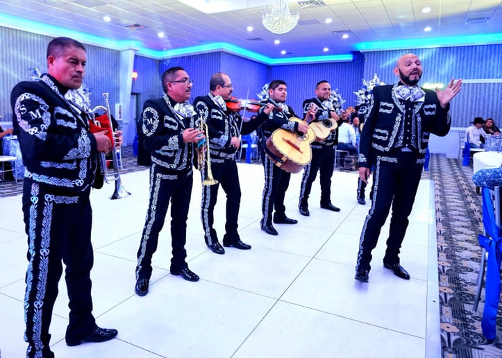 Gallery photo 3 of Mariachi Son De Mexico