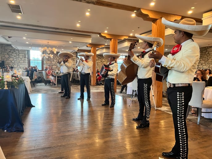 Gallery photo 4 of Mariachi Tequila