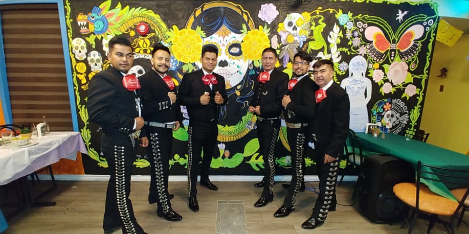 Gallery photo 9 of Mariachi Tequila