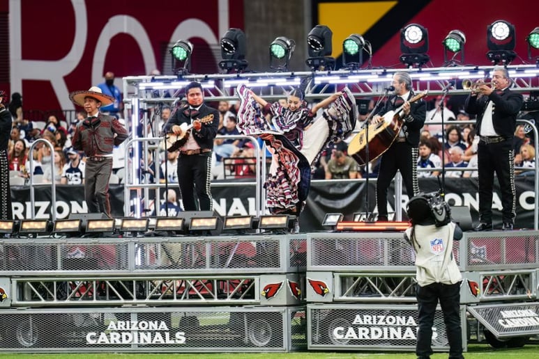 Gallery photo 1 of Mariachi Torres AZ