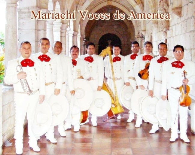 Gallery photo 1 of Mariachi Voces De America