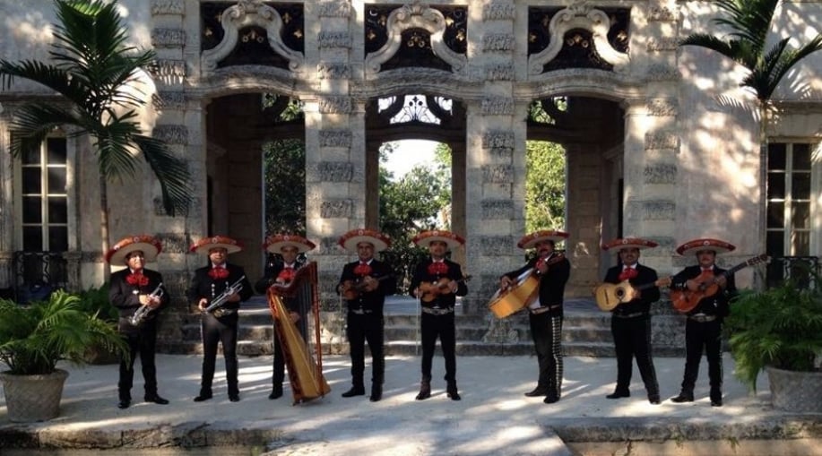 Gallery photo 4 of Mariachi Voces De America