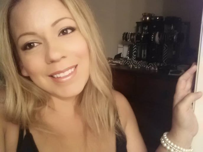 Gallery photo 9 of Mariah Carey Impersonator