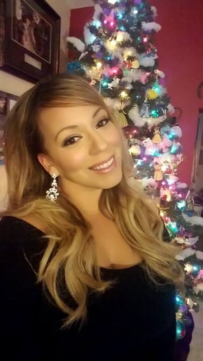 Gallery photo 1 of Mariah Carey Impersonator