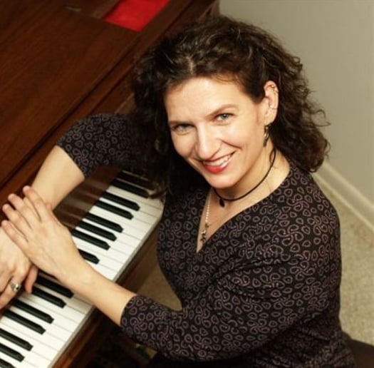 Gallery photo 2 of MariaMusic