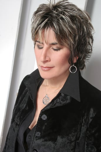 Gallery photo 10 of Marieann Meringolo - Romantic, Standards & More