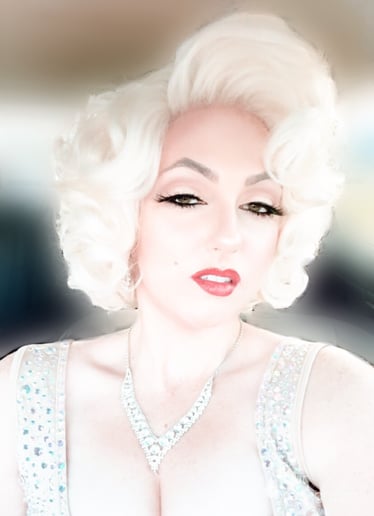 Gallery photo 3 of Grace as Marilyn