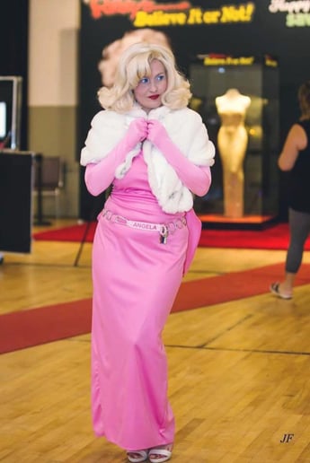 Gallery photo 2 of Marilyn Monroe Impersonator-Angela