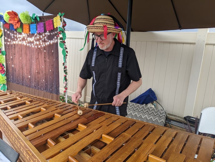 Gallery photo 1 of Marimba Tropical San Diego