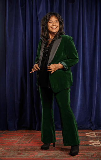 Gallery photo 1 of Maritess Zurbano Master Magician, Hypnotist, and Speaker