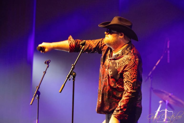 Gallery photo 11 of Mark Blomsteel & The Motor City Drive
