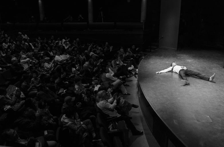 Gallery photo 10 of Mark Clearview - Comedy Magician